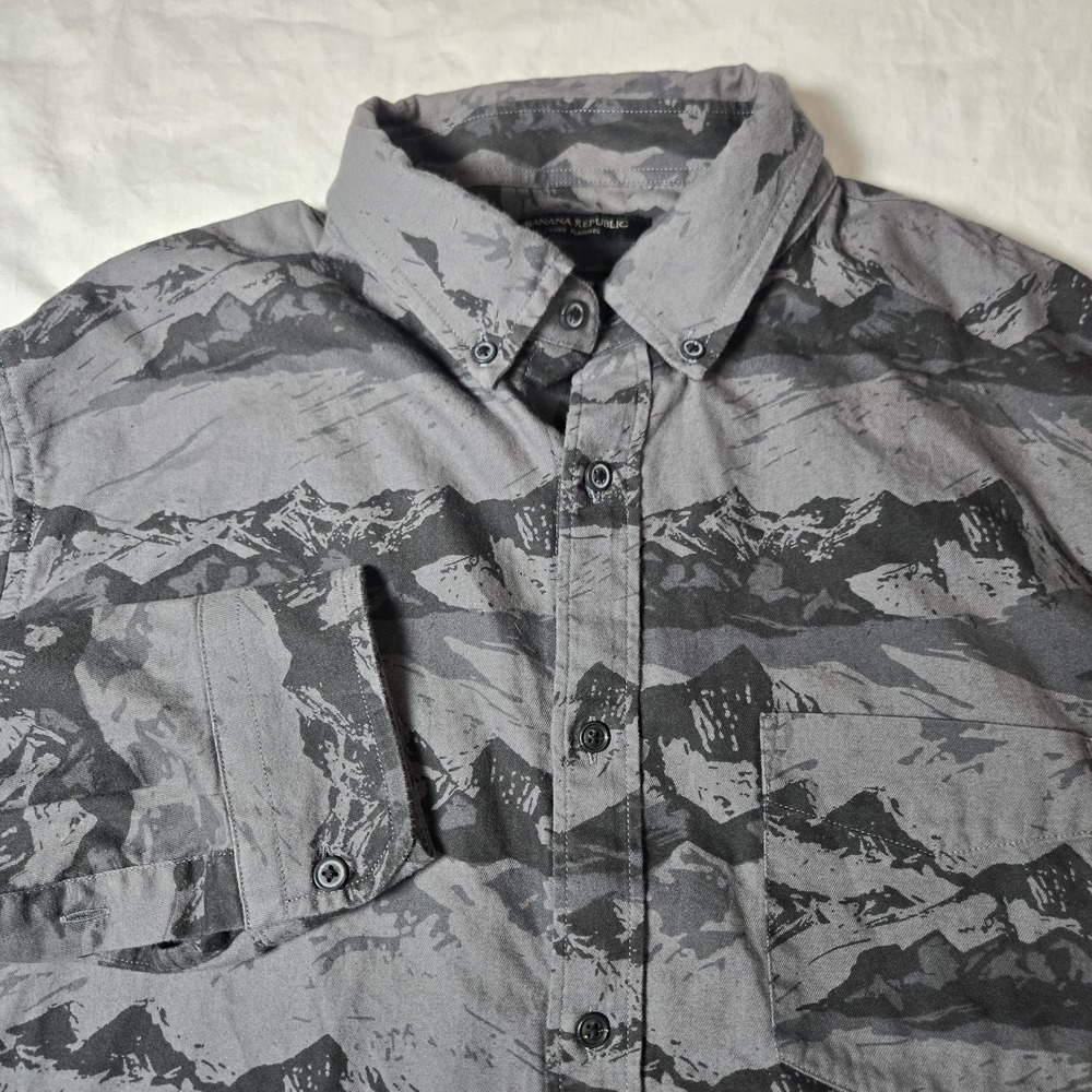 Banana Republic Luxe Flannel Shirt Mens Large Untucked Slim Fit‎ Button Down